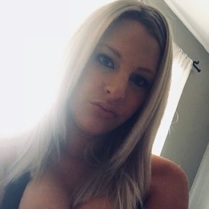 Meet your Posher, Amberly